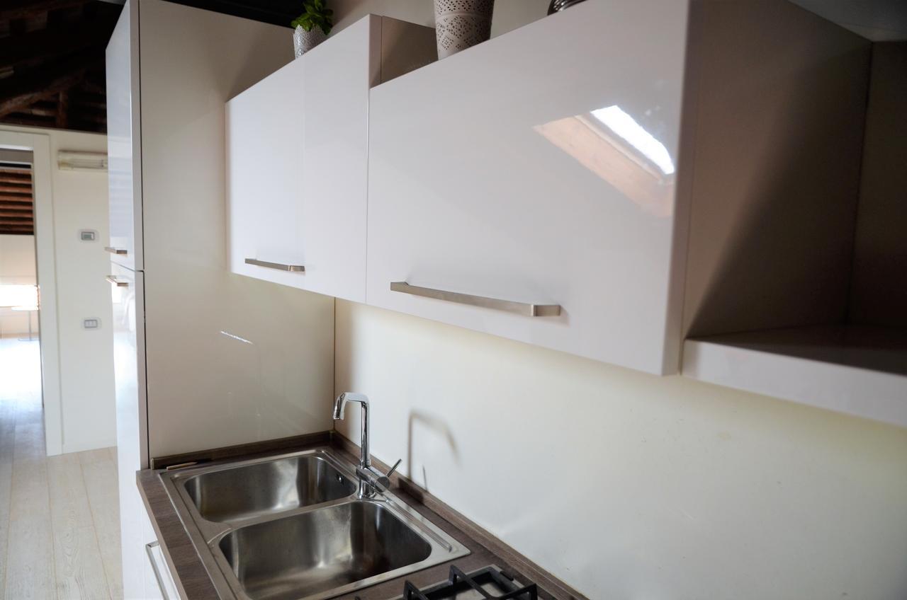 נואלה “Al Commercio” Luxury Loft מראה חיצוני תמונה